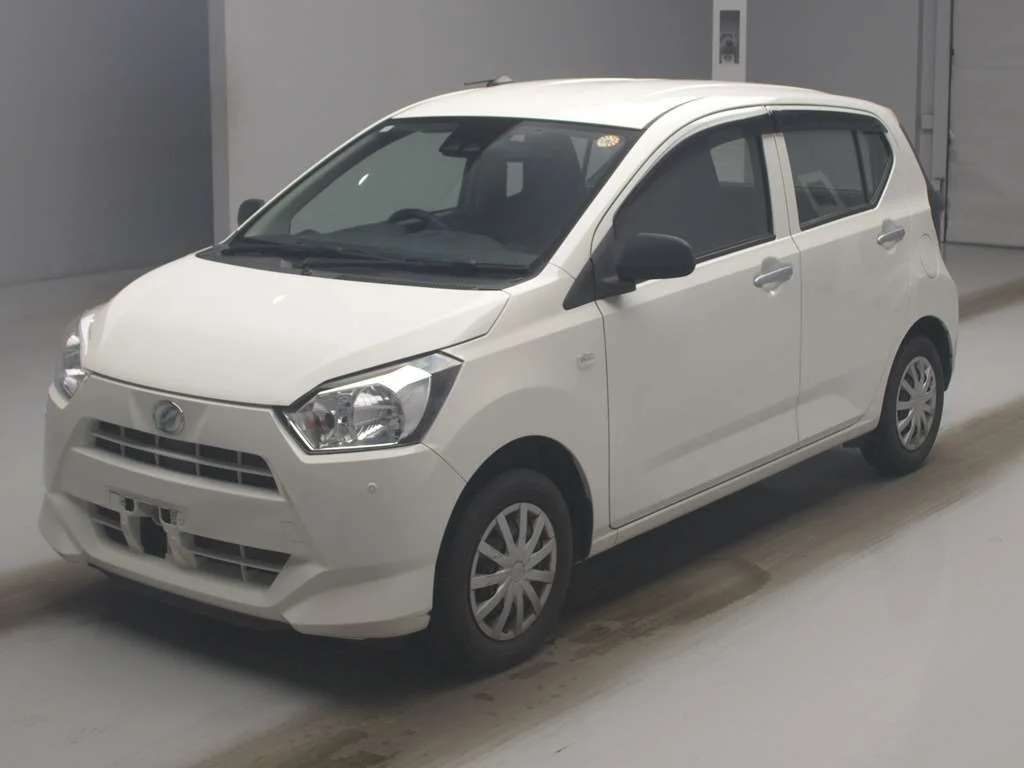 Daihatsu Mira e:S LA350S 2021